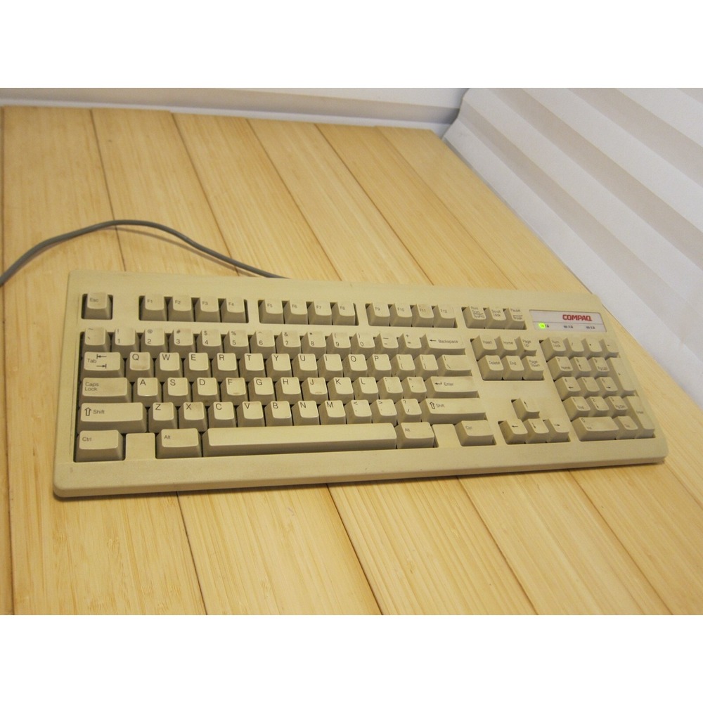 Vintage Beige Compaq RT101 Standard PS2 Vintage Keyboard - Tested, Working